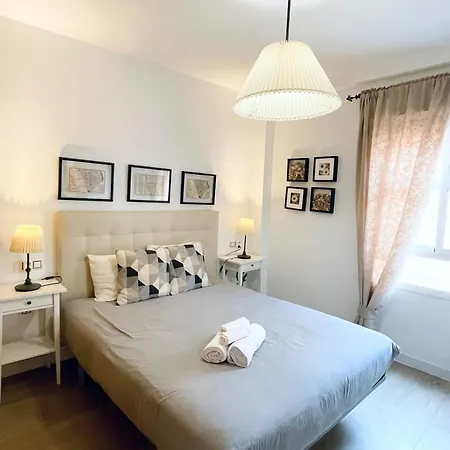 Centrico Apartamento Con Parking Disponible By Bebalmy * Malaga