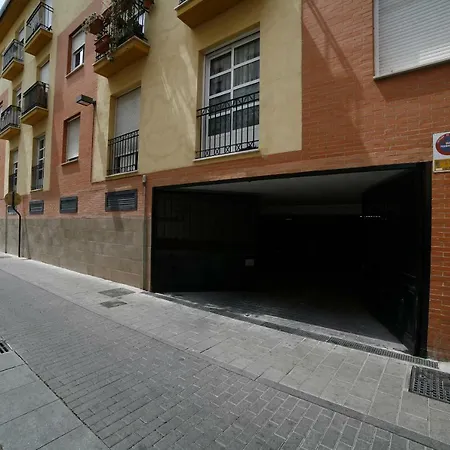 Centrico Apartamento Con Parking Disponible By Bebalmy * Malaga